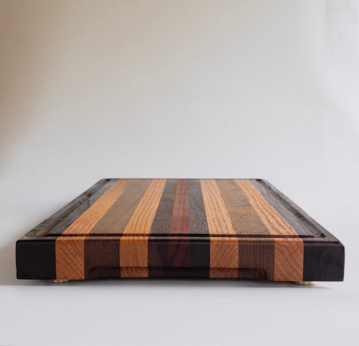 Epizon Edge-Grain Carving Board |