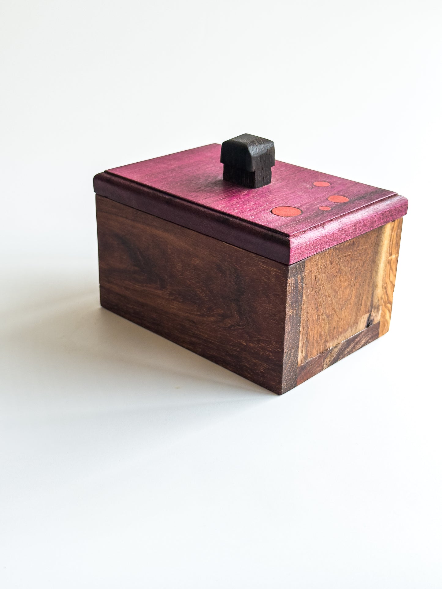 Kivotos Wooden Box (2)